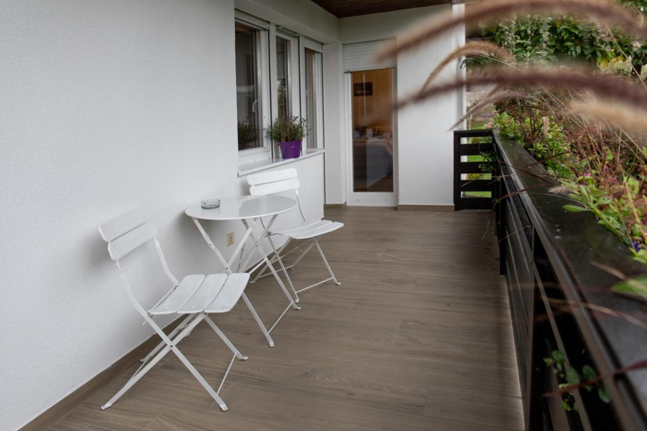Honey Apartments ゴレンスカ地方 エクステリア 写真