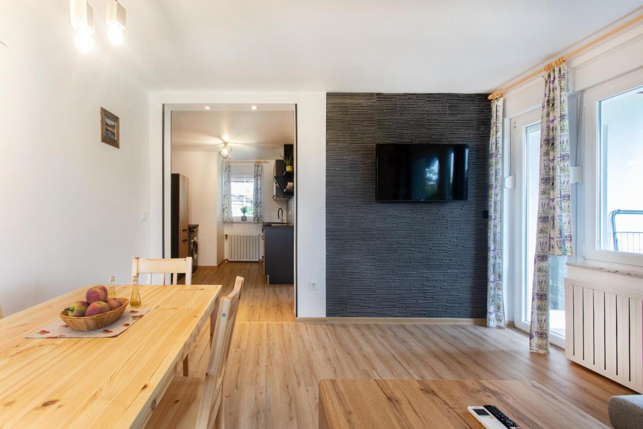 Honey Apartments ゴレンスカ地方 エクステリア 写真
