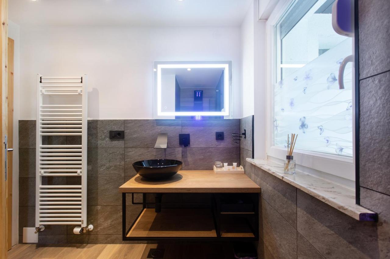 Honey Apartments ゴレンスカ地方 エクステリア 写真